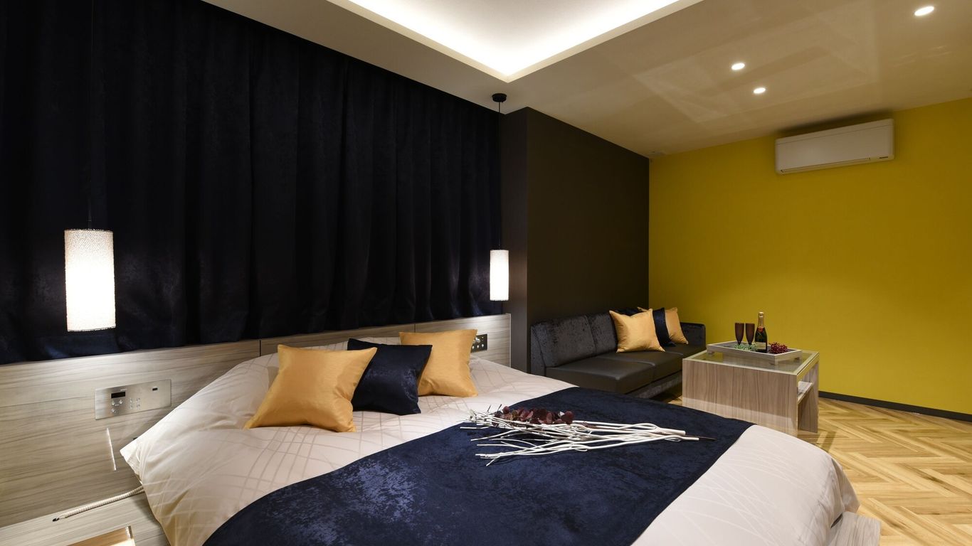 塞拉維情趣飯店 - 千日前店（僅限成人）