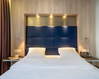 Hotel Alexander - Zurique - Quarto