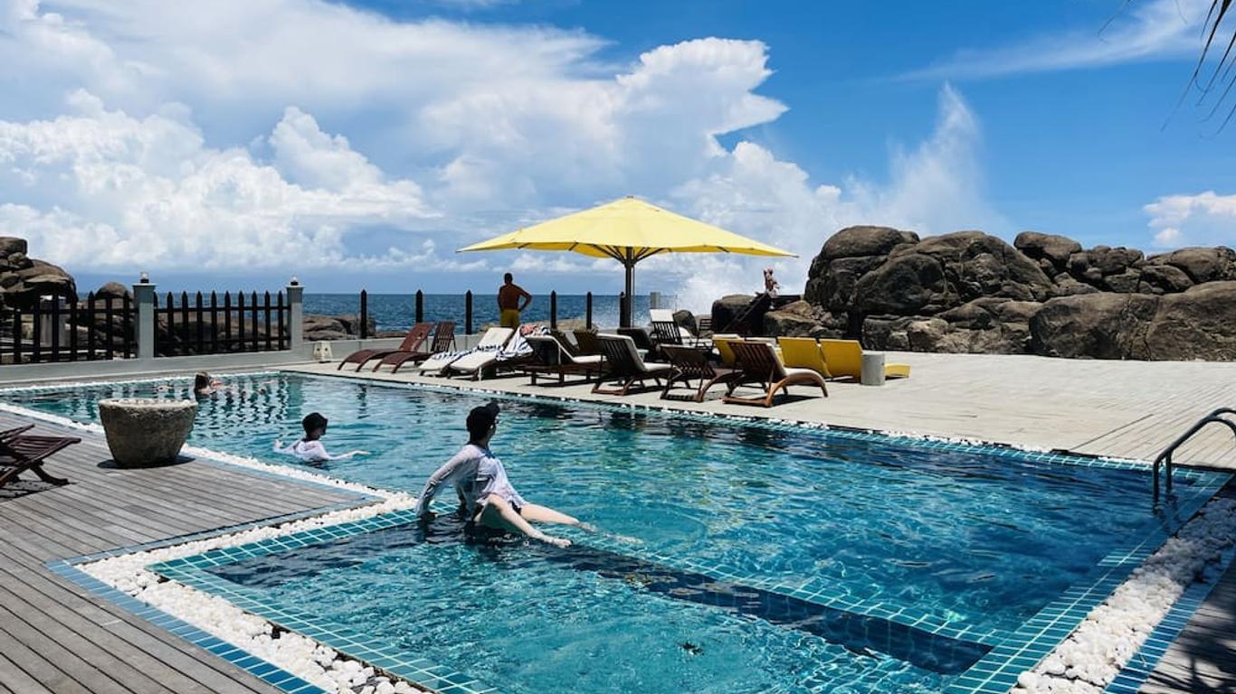 Thaproban Pavilion Resort & Spa