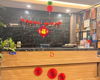 Hotel Mustika Senen - Jakarta - Front desk