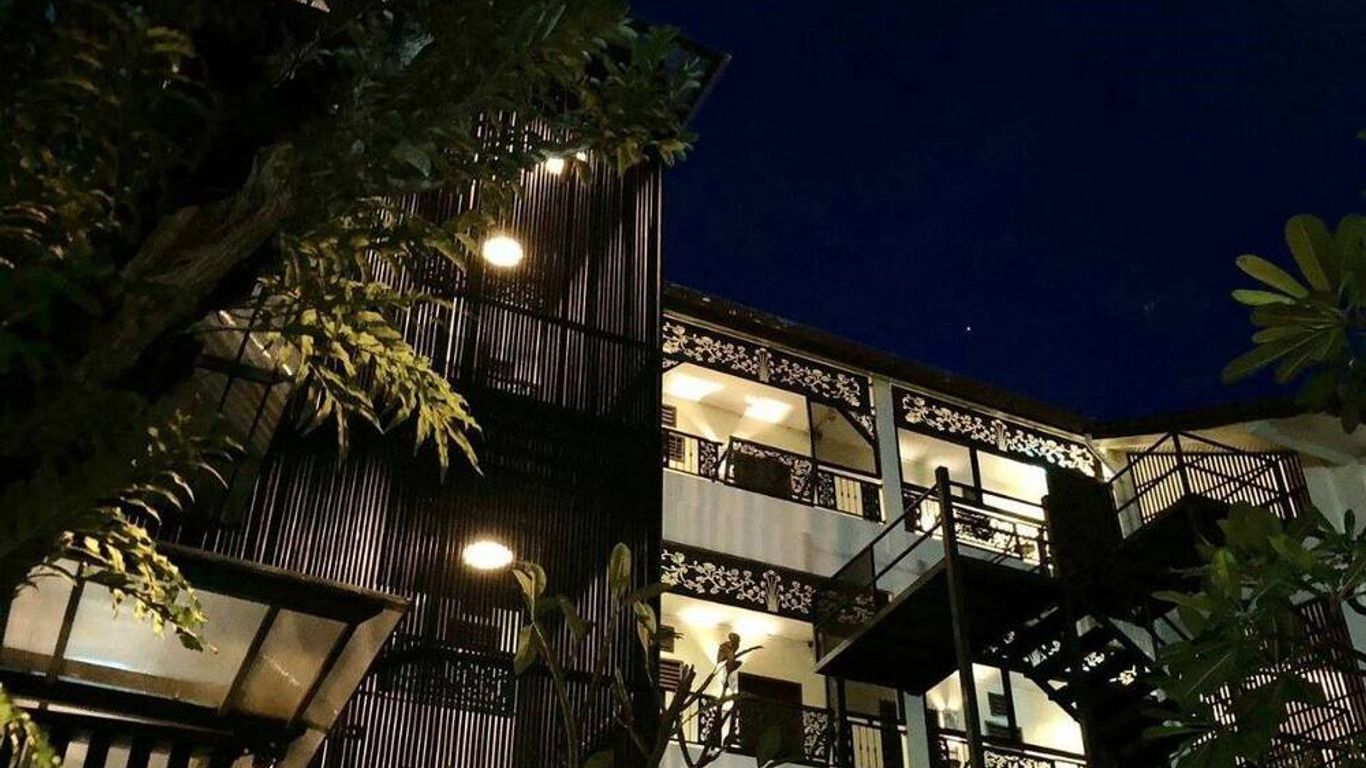 Chiang Mai Thai House,Thapae