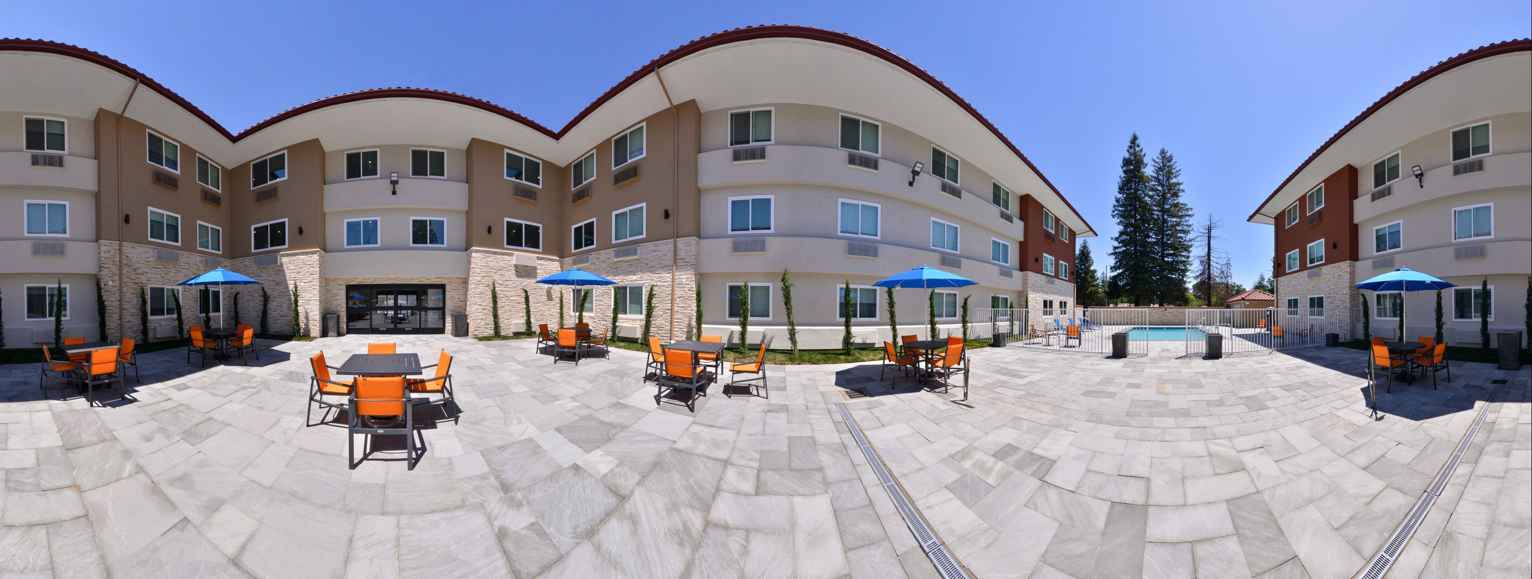 Holiday Inn Express Santa Rosa North By IHG - סנטה רוזה - בריכה