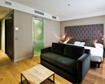 Zenit Abeba - מדריד - חדר שינה