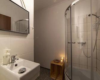 Hostel Przymorze - Gdansk - Baño