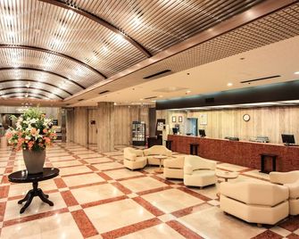 Osaka Garden Palace Hotel - Osaka - Hall