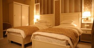 Hotel Vila Viktorija - Trn - Bedroom