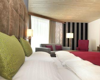 Hotel Krone Langenegg - Lingenau - Bedroom