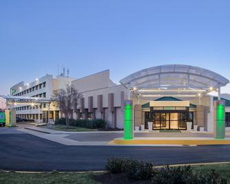 Holiday Inn Washington College Park - College Park - Building