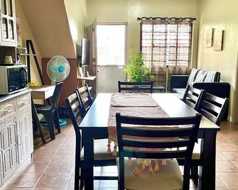 Dovilim Apartments - Tacloban City - Salle à manger