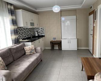 Kent Suit Otel - Mersin (Icel) - Living room