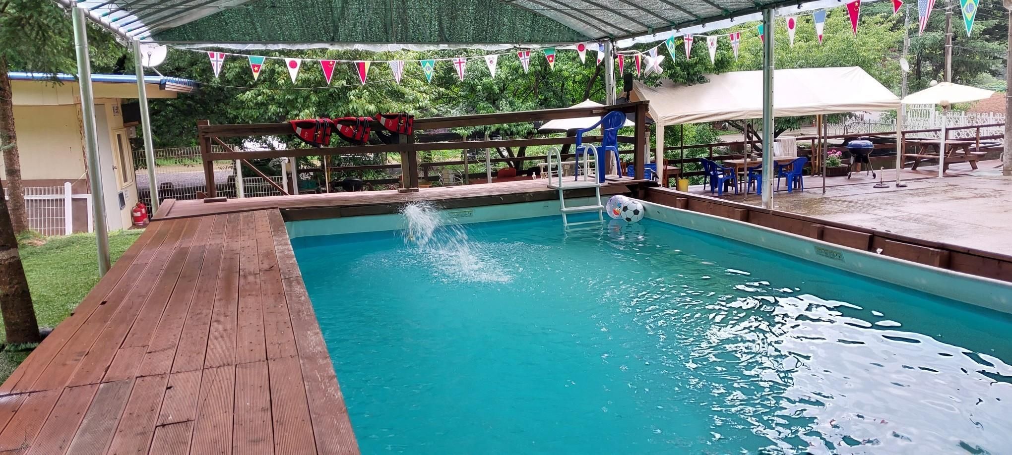 Hongcheon Bandi's Herb Pension