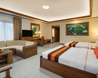 Sunrise Beach Hotel Pangandaran - Pangandaran - Спальня