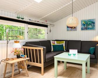 5 person holiday home in Ansager-By Traum - Ansager - Sala de estar