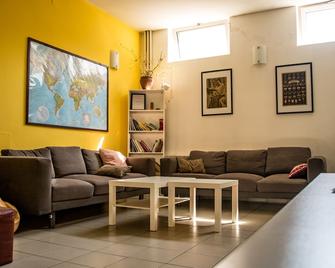 Hi Hostel Zagreb - Zagabria - Soggiorno