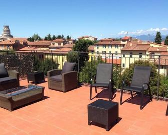 Hotel Di Stefano - Pisa - Balcony