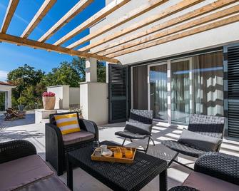 Villa Adrimar Comfortable holiday residence - Vrbnik - Patio