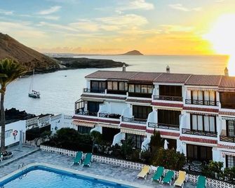 Apartment with beautiful ocean view - Costa del Silencio - Gebäude