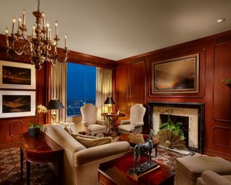 Intercontinental Hotels Mark Hopkins San Francisco By IHG - San Francisco - Living room