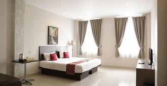 بالي أوكاسا - Tangerang City - غرفة نوم