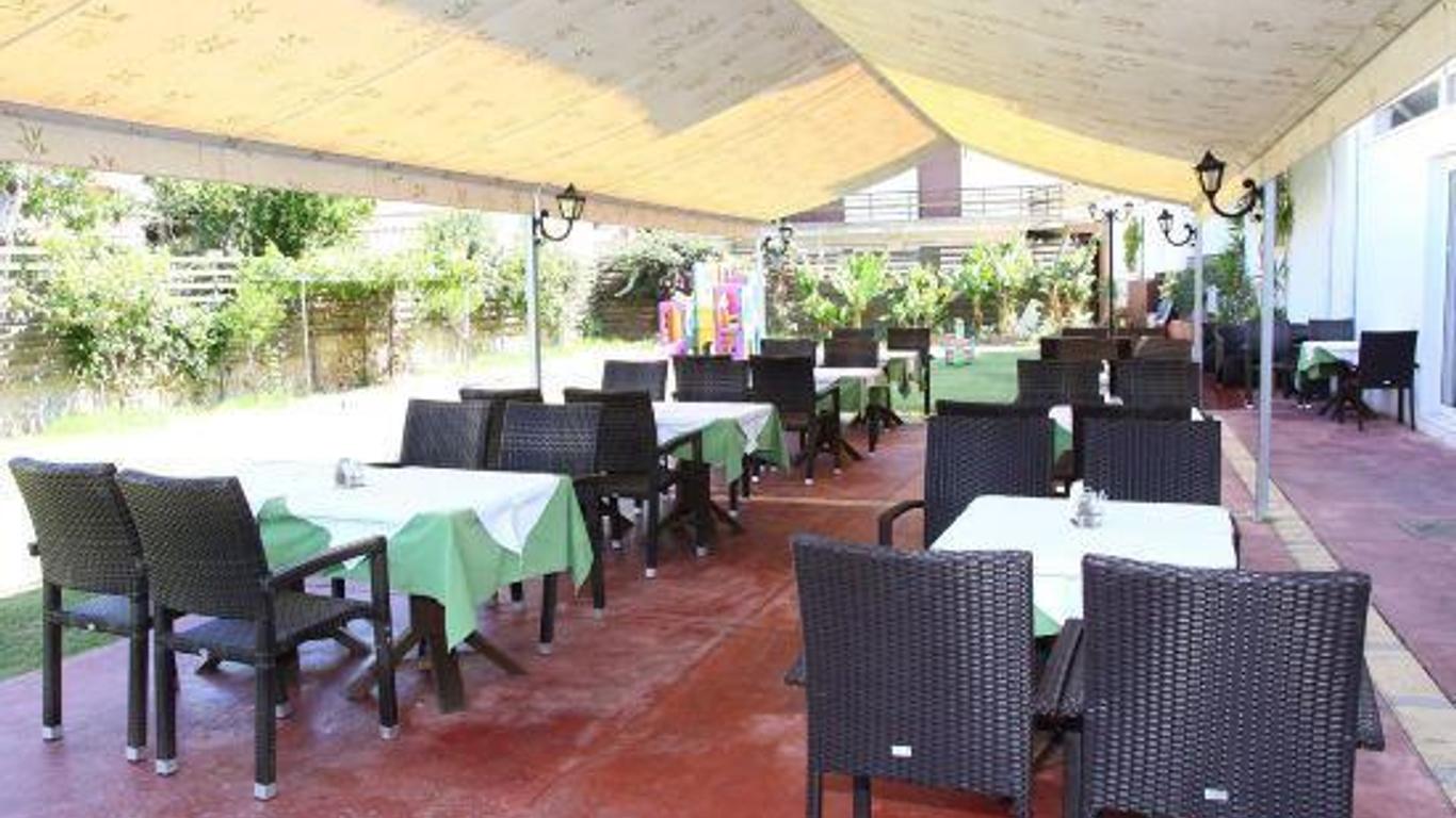 Porto Plazza Hotel