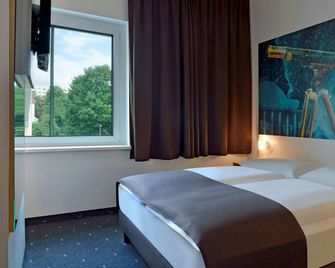 B&B Hotel Jena - Jena - Habitación