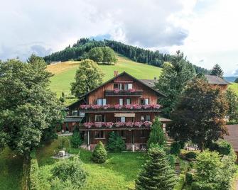 Landhotel Oberdeisenhof - Baiersbronn - Rakennus