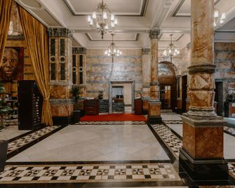 Club Quarters Hotel Trafalgar Square, London - לונדון - לובי