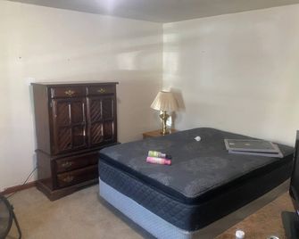Studio apartment in a great location - Festus