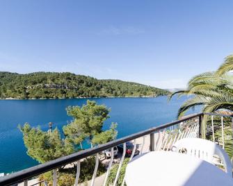 Apartments Palma - Polače - Balkon