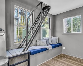 Delta Dreams, Starkville, Tiny Luxury - Starkville - Wohnzimmer
