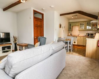 Ash Cottage - Ilfracombe - Living room