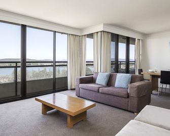 Breakfree Capital Tower Canberra - Camberra - Sala de estar