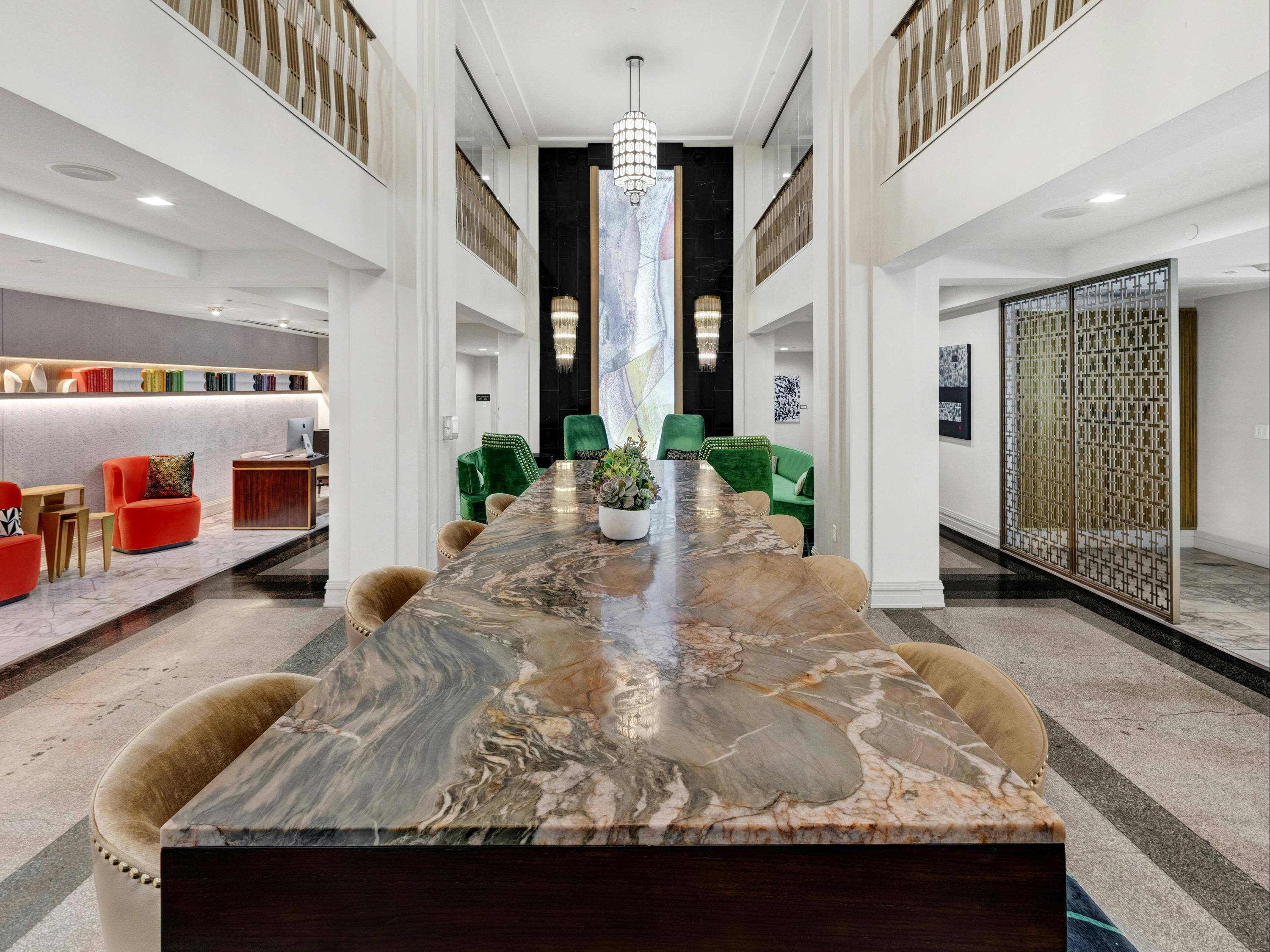 Tulsa Club Hotel, Curio Collection by Hilton - Tulsa - Salónek