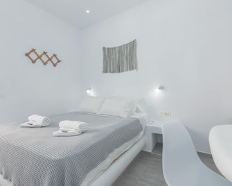 Carlos Pension - Akrotiri - Habitación