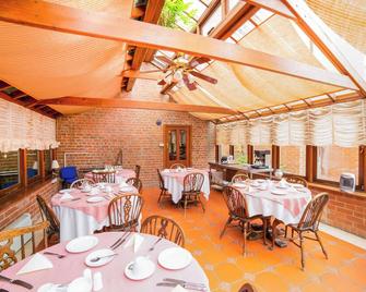 OYO The Rowers Hotel, Dunston Gateshead - Gateshead - Ресторан