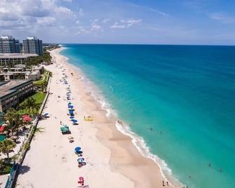 Cozy room with separate entrance and private bathroom. - Vero Beach - Beach