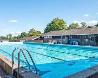 5 person holiday home in Aabenraa - Åbenrå - Pool