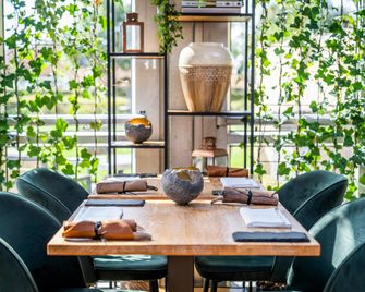Op Oost Boutique hotel & Restaurant het Kook Atelier - Oosterend - Restaurante