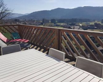 Maison en Lisière de Forêt - Saint-Amé - Balcón