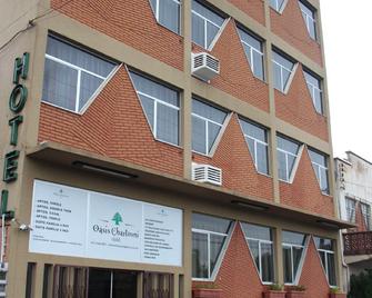 Oasis Chartouni Hotel - Blumenau - Edificio