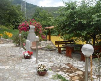 Apartments Vesna - Mošćenička Draga - Patio