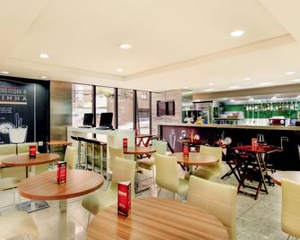 Ibis Curitiba Shopping - Curitiba - Bar
