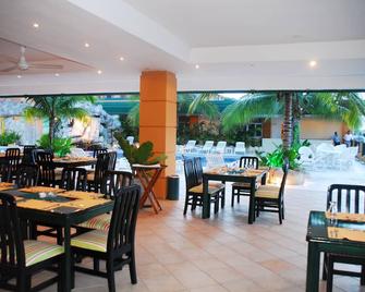 Peten Esplendido - Flores - Restaurant