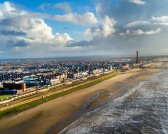 Grand Hotel Blackpool - בלקפול - בניין
