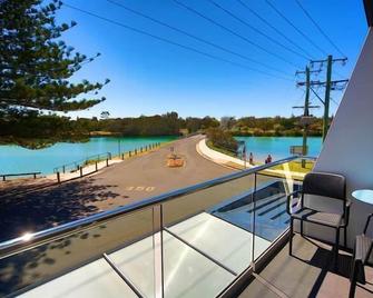 Brunswick River Inn - Brunswick Heads - Balcón
