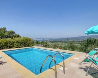 Holiday Home La Campagne by Interhome - La Cadière-d'Azur - Piscine
