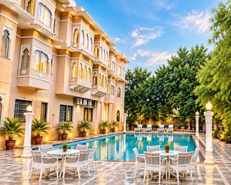 Jag Aravali Resort Udaipur - Udaipur - Pool