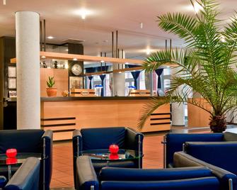 Tryp By Wyndham Halle - Halle - Lounge