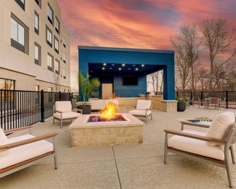 Hampton Inn & Suites by Hilton Weatherford - Weatherford - Balcony