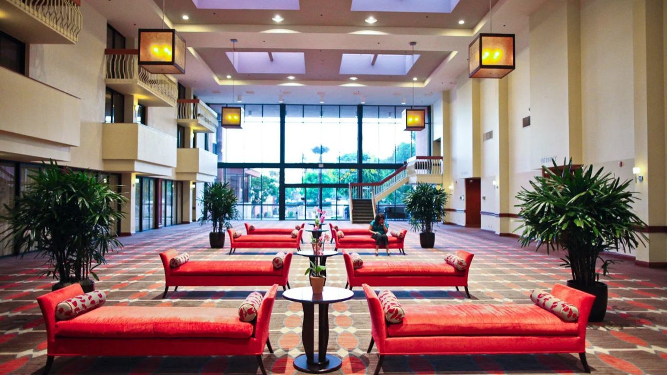 أونتاريو أيربورت هوتل آند كونفيرانس سنتر